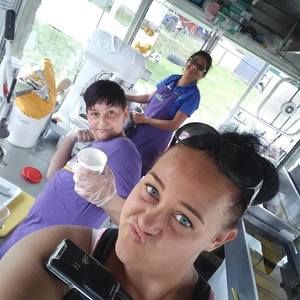 Meet your Posher, Kellie